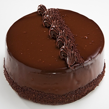 Hızlı Teslimatlı 6–9 Kişilik Çikolatalı Yaş Pasta